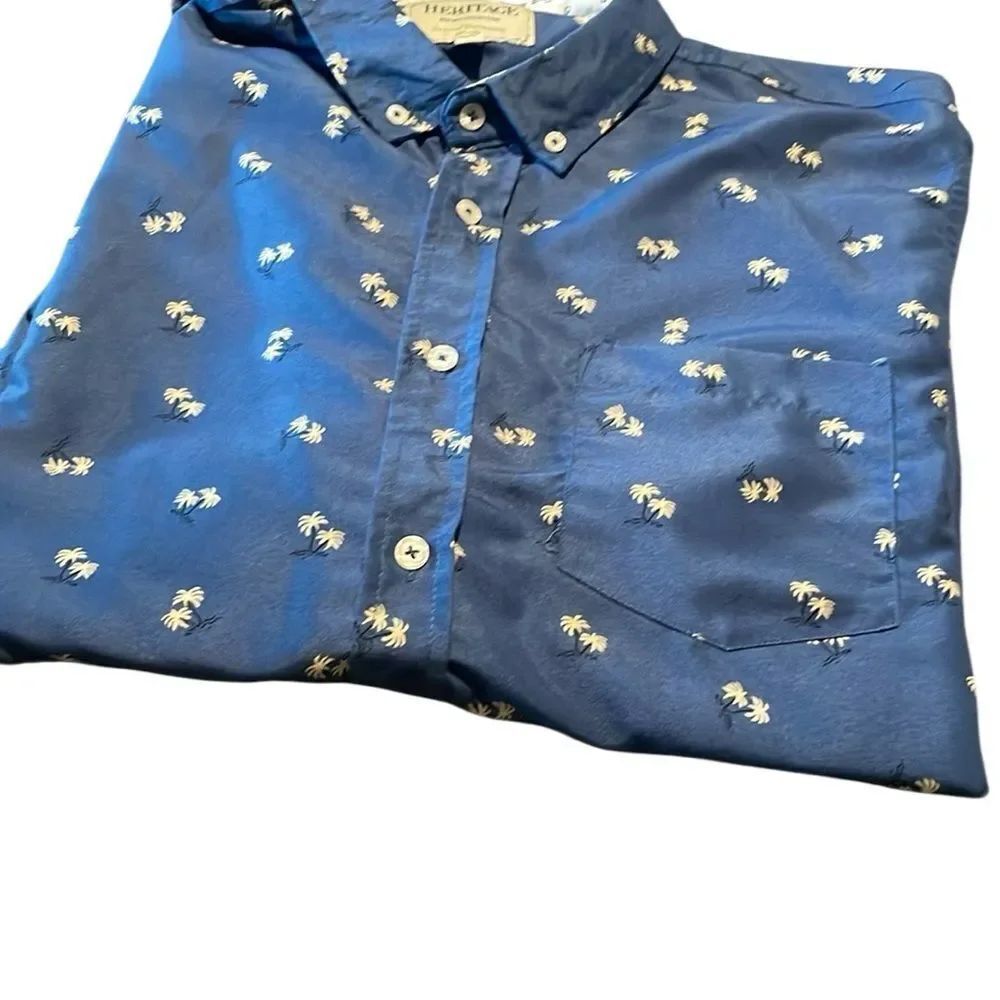 Heritage Report Collection Blue Casual Button Down Shirt like new size XXl